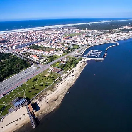 O Cantinho Da Ria - Jacuzzi With Water At 35 Degrees And Pool Semesterbostad
